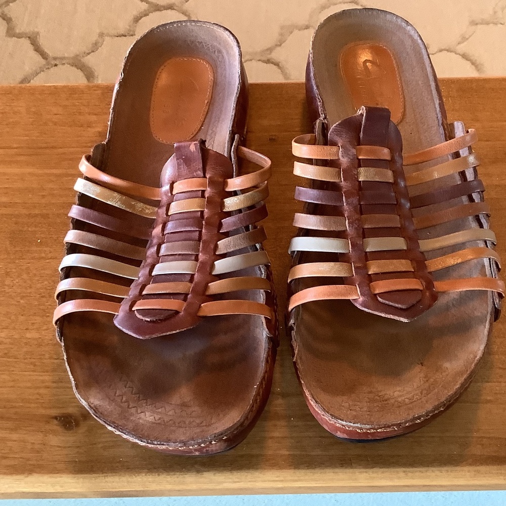 Clarks Artisan Huraches